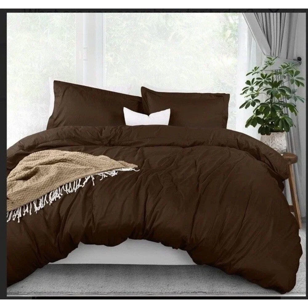 Queen Size - 3 Piece with Zipper Closure - 1 Comforter Cover 90X90 Inches